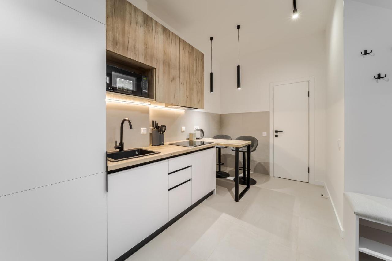 Inshiapartments On Ferentsa Lista Str Lviv Dış mekan fotoğraf